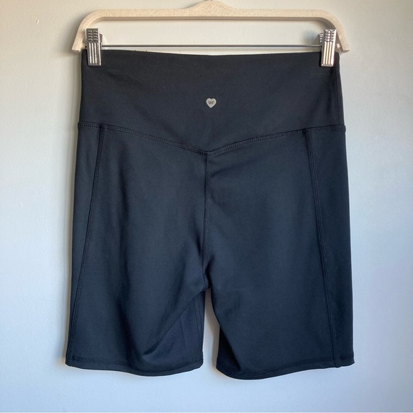 NWT WILDFOX Sweat Bike Shorts Black Tropical Banana Size M - Picture 5 of 14